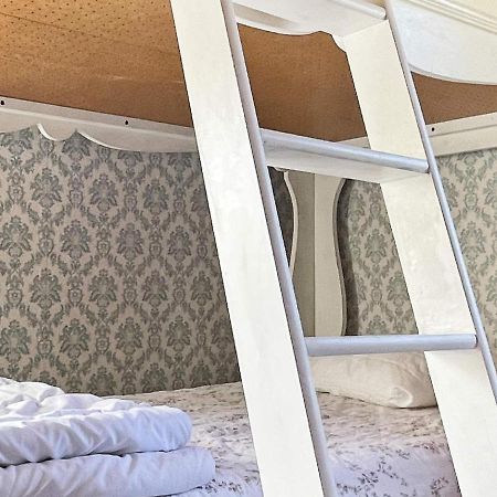4 Person Holiday Home In Furuby Екстер'єр фото