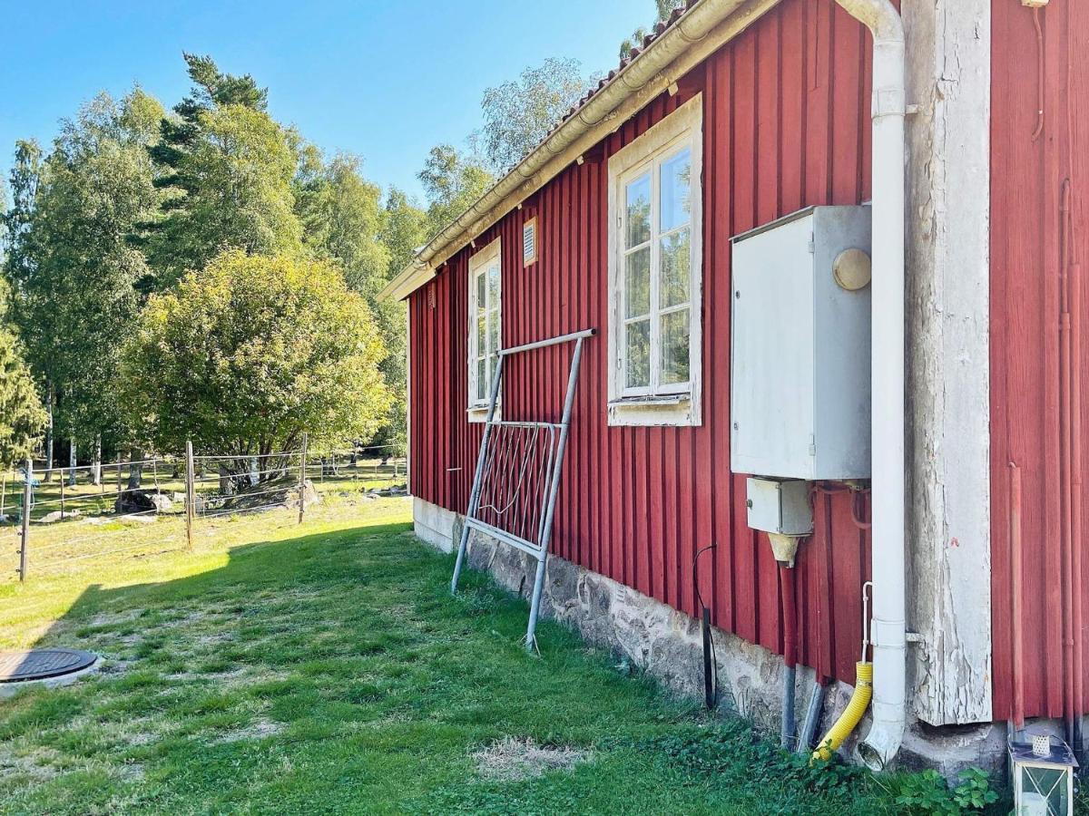 4 Person Holiday Home In Furuby Екстер'єр фото